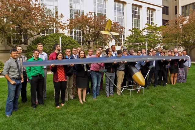 Engineers design drones that can stay aloft for five days