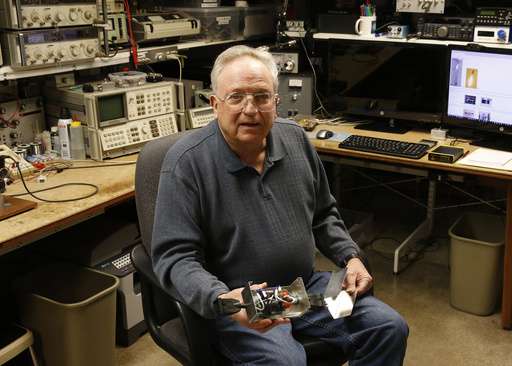 Growing problem: Pot lights give ham radio operators a buzz