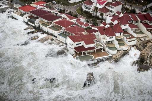Hurricane Irma has wreacked havoc on a string of Caribbean islands, including the French-Dutch territory of St Martin