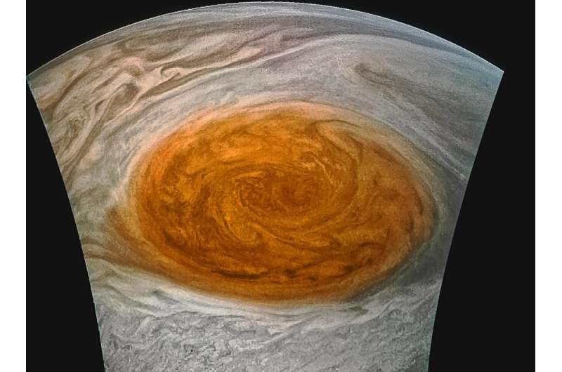 Juno spacecraft spots Jupiter's Great Red Spot