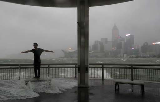 Powerful typhoon kills at least 3 in Macau