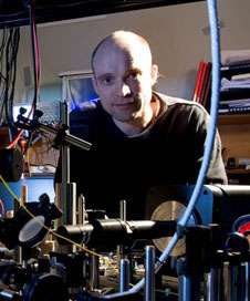 Researchers gain control over single atoms