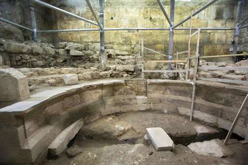 Roman theater uncovered at base of Jerusalem's Western Wall