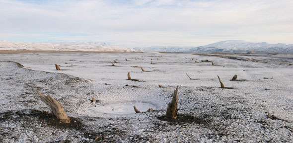 Tree rings pinpoint eruption of Icelandic volcano to half a century before human settlement