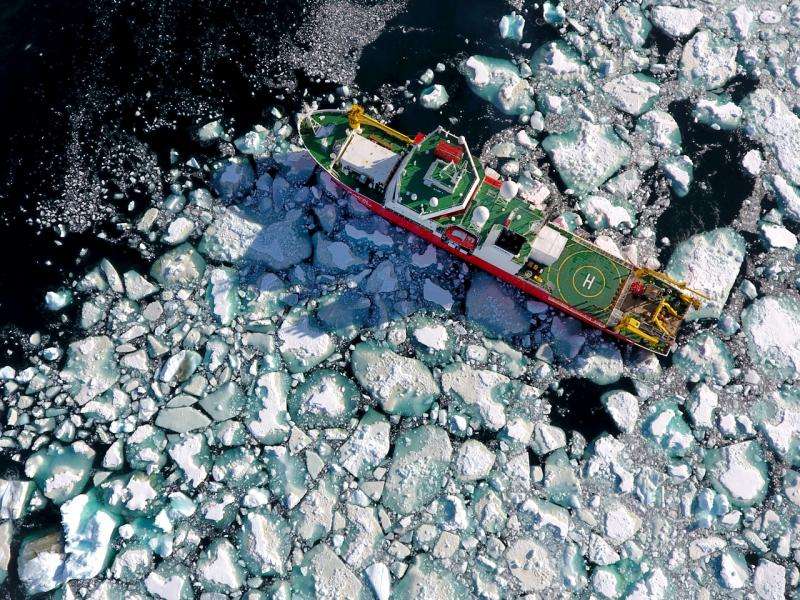 Underwater robots help predict how and when ice shelves collapse
