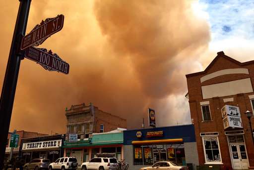 Utah evacuees watched flames draw closer, smoke get thicker