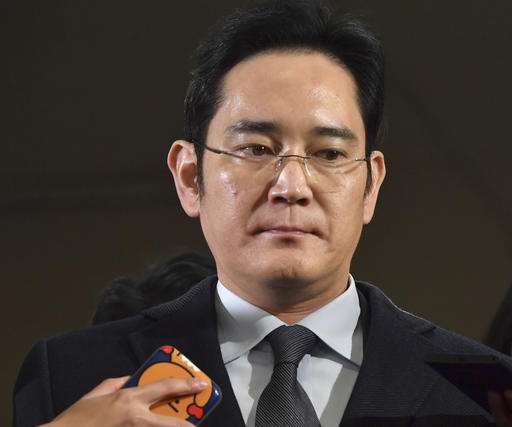Samsung family succession hits snag with chief's arrest