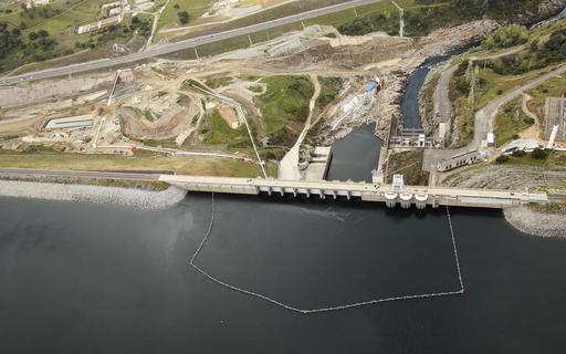 Two dams illustrate challenge of maintaining older designs