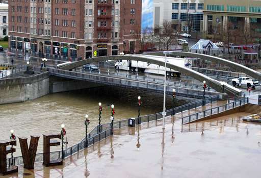 Climate change raises new risk: Are inland bridges too low?