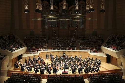 Concert halls call on this Japanese engineer to shape sound