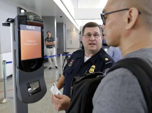 Face scans for US citizens flying abroad stir privacy issues