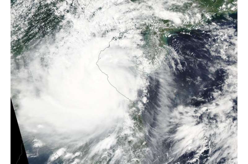 NASA sees Typhoon Doksuri making landfall in Vietnam