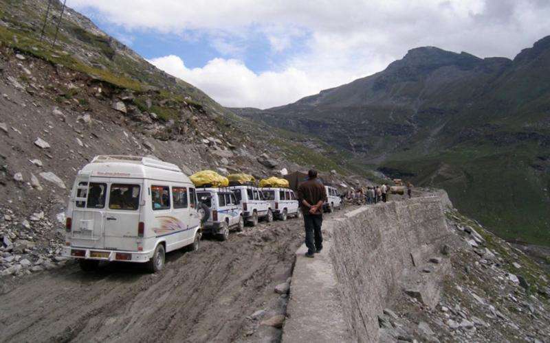 Researchers find evidence of traffic pollution in remote himalaya