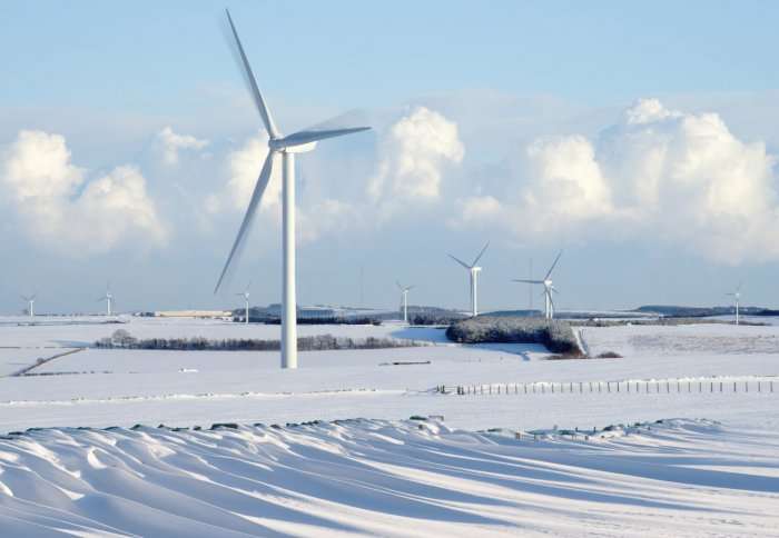 Wind turbines can pick up the slack on coldest days