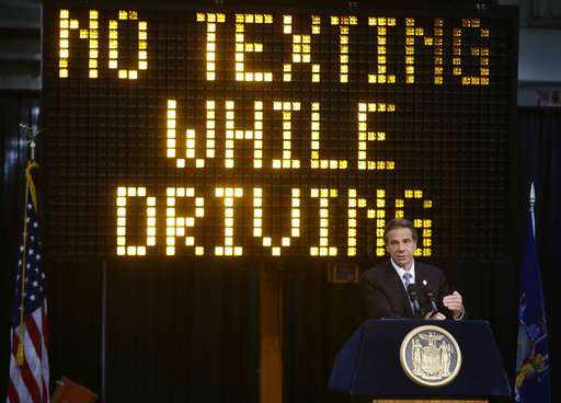 New York eyes 'textalyzer' to bust drivers using phones