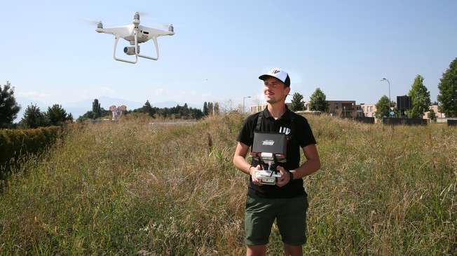 A drone to rescue fawns