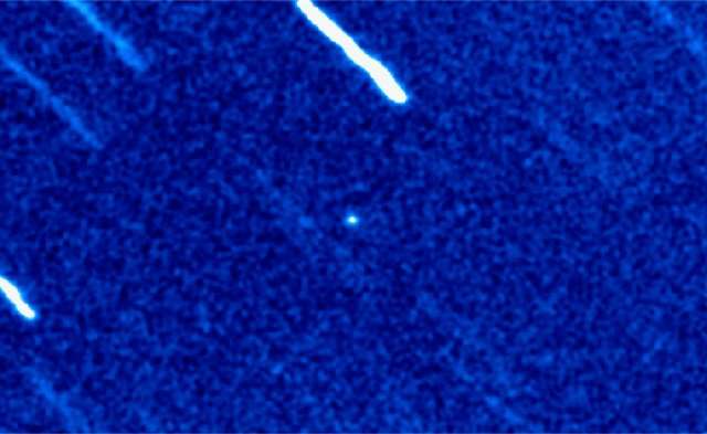 Astronomers capture first visiting object from outside our solar system