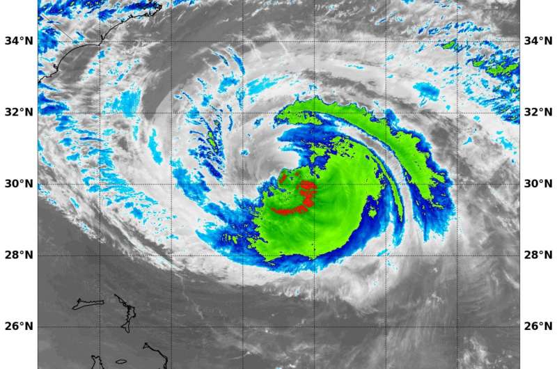 NASA-NOAA's Suomi NPP Satellite gets two looks at Hurricane Maria