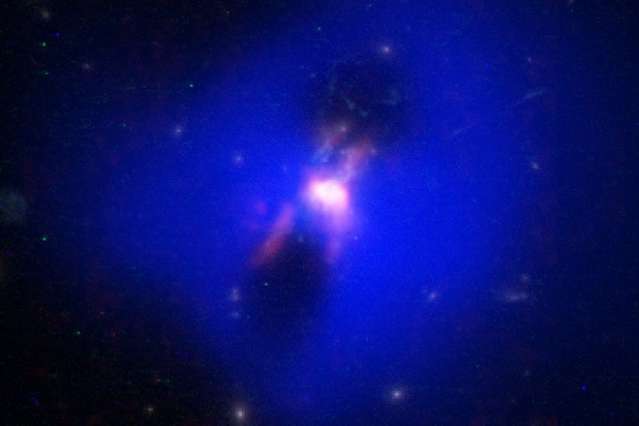 Astronomers observe black hole producing cold, star-making fuel from hot plasma jets and bubbles