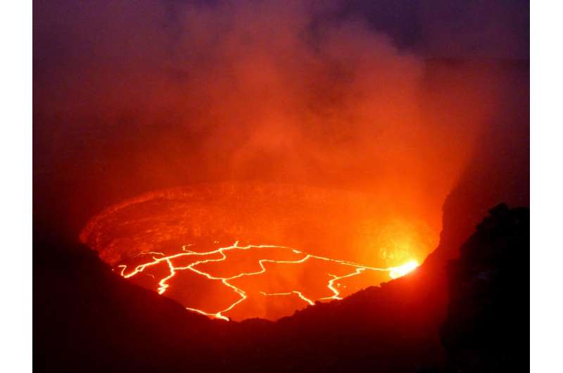 'Bulges' in volcanoes could be used to predict eruptions
