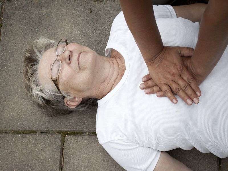 Bystander CPR not only saves lives, it lessens disability: study