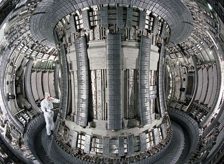 Deceleration of runaway electrons paves the way for fusion power