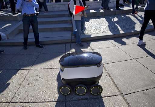 Delivery robots will need permits to roam San Francisco
