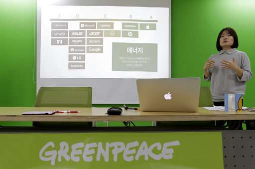Greenpeace faults many tech giants for environment impact