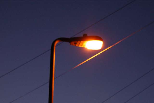 Higher concentrations of streetlights do not guarantee safety