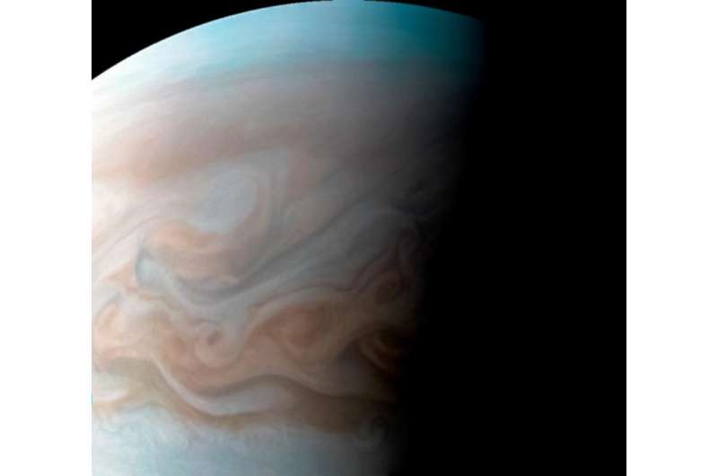 Image: Juno captures Jupiter cloudscape in high resolution
