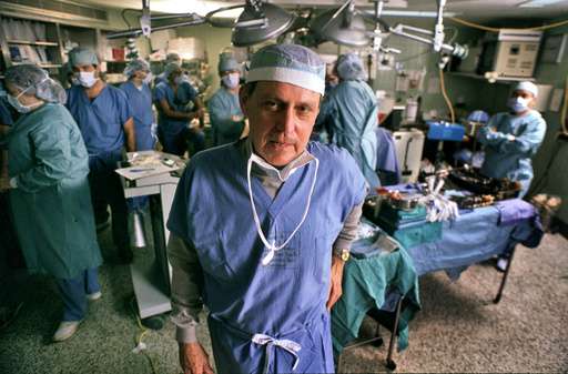Liver transplant surgical pioneer Dr. Thomas Starzl dies