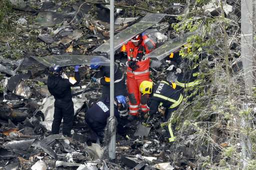 London fire may have destroyed DNA needed to ID victims
