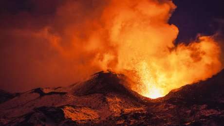 Magma reservoirs key to volcanic eruptions