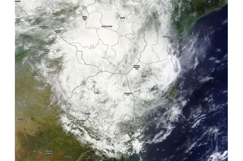 NASA examines Ex-Tropical Cyclone Dineo's rainfall