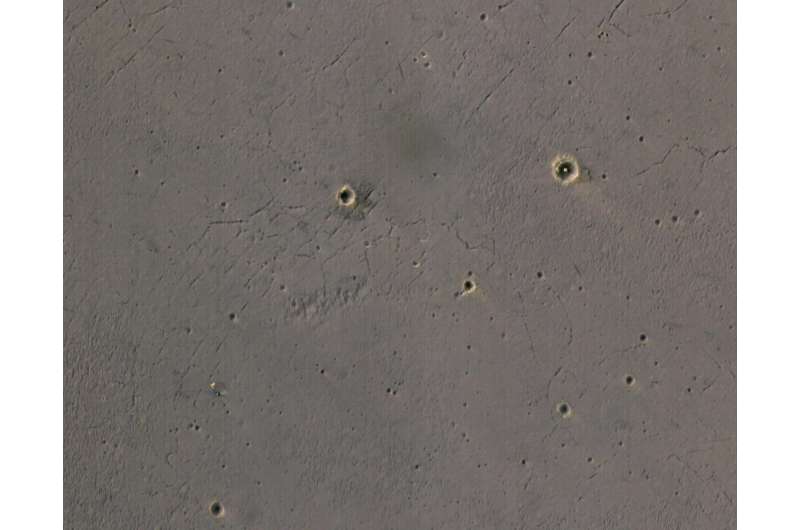 New look at 2004's martian hole-in-one site