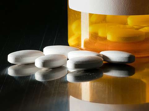 New report says years of sustained, coordinated efforts needed to curb opioid epidemic