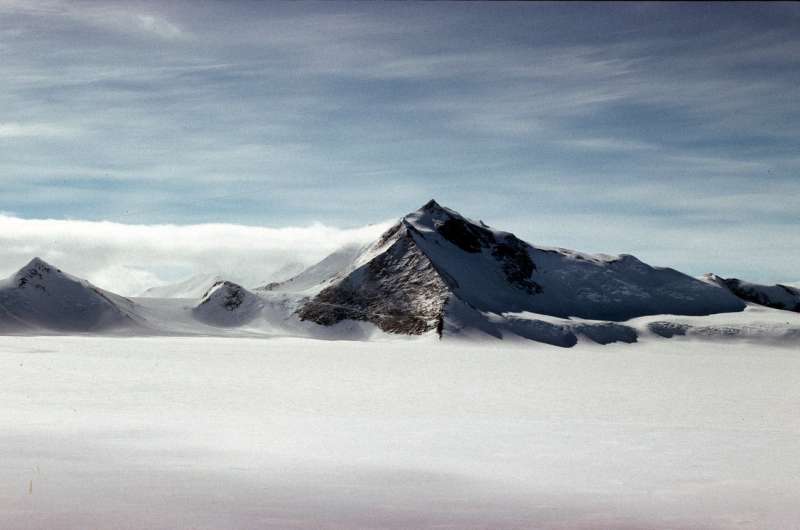 New satellite imagery reveals new highest Antarctic Peninsula Mountain