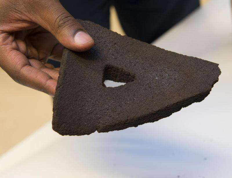 Printing bricks from moondust using the sun’s heat