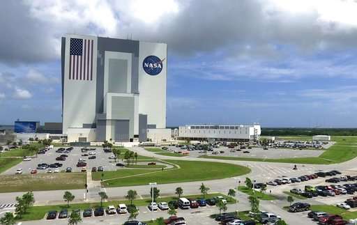 Private companies drive 'new space race' at NASA center