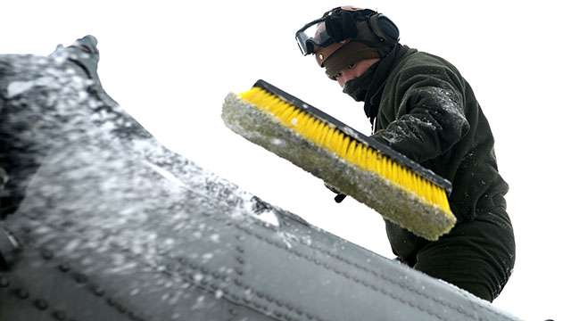 Researchers navigating ways to avoid aircraft icing