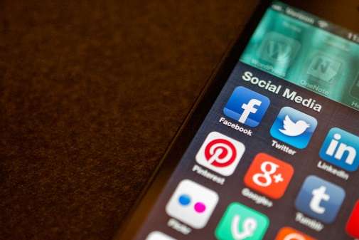Scientists call for consistent guidelines on social media use in research