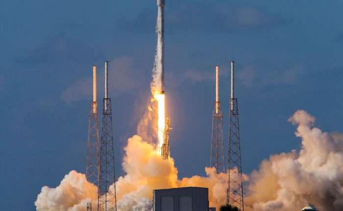 SpaceX finds failure cause, announces January 8 as target for flight resumption