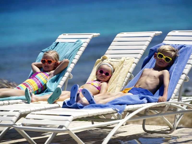 Start skin cancer prevention early, health experts say