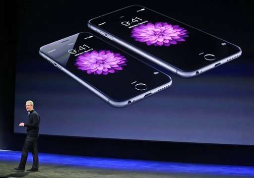 Suit: Apple slowed iPhones, forcing owners to buy new ones
