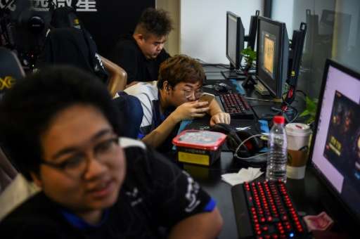 Taiwanese professional gamers from team Flash Wolves are in the last stages of preparations for the League of Legends world cham