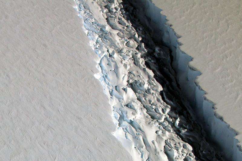 There’s a giant crack in an Antarctic ice shelf. Should we be worried?