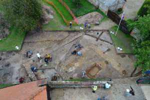 Third Roman temple in Silchester may have been part of emperor’s vanity project