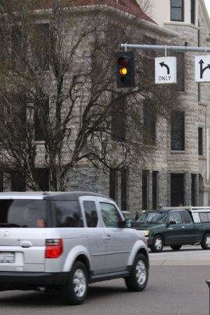 Traffic signal countdown timers lead to improved driver responses