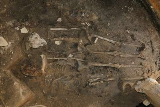 Two skeletons dating from the 5th century were found under the walls of the Wolseong, or Moon Castle, in Gyeongju in South Korea