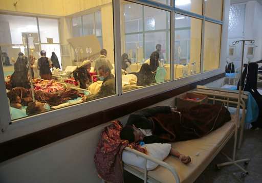 UN aid chief in Yemen warns of cholera rise without more aid